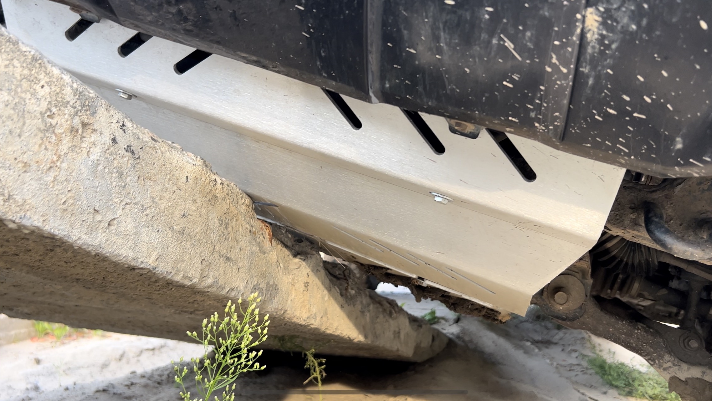 Land Cruiser PL Steeler oslony podwozia 05