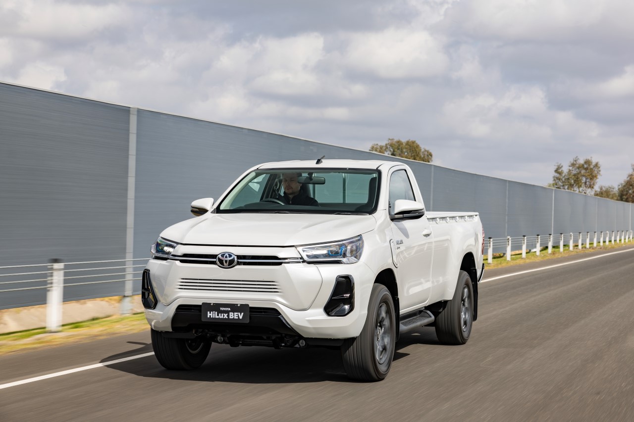 LandCruiser PL Toyota HiLux Revo BEV Concept vehicle 5