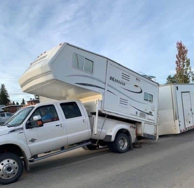 319702945 2187634661445324 6882154643019202354 n