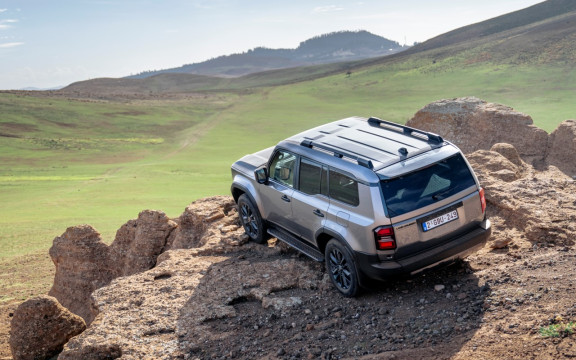 Land Cruiser 250 z najnowszymi technologiami