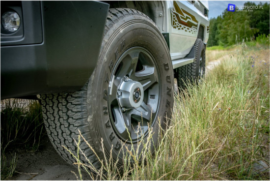 2024.06.03_LC71_BLUE5365