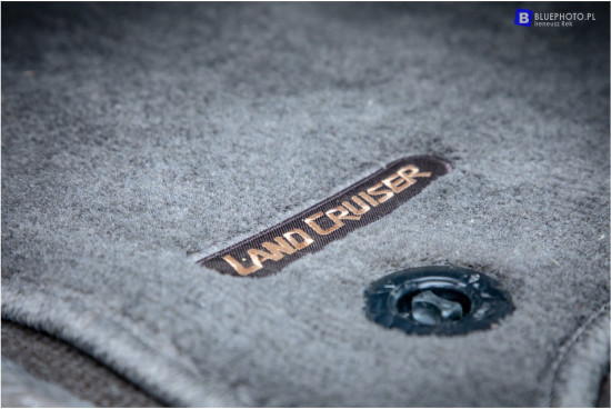 2024.06.03_LC71_BLUE5377