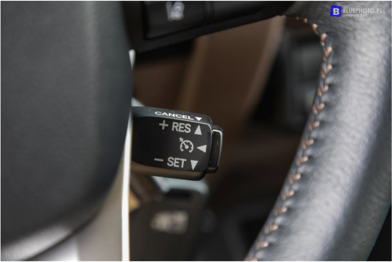 2024.06.03_LC71_BLUE5398