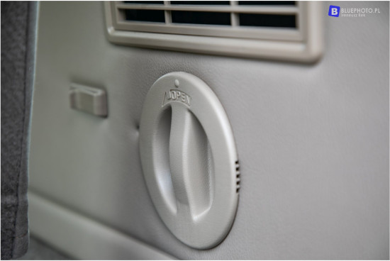 2024.06.03_LC71_BLUE5435