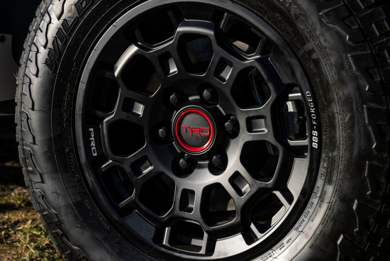 2023_Toyota_Sequoia_013