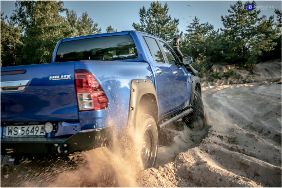 hilux_czarek_II___2V6A5464
